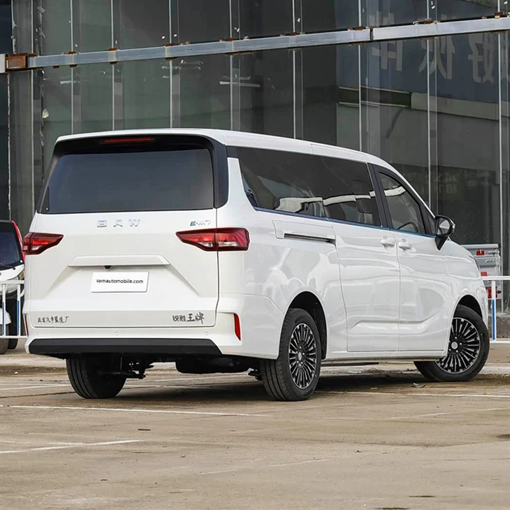 BAW M7 MPV Luxurious 7-Seater Vehicle 